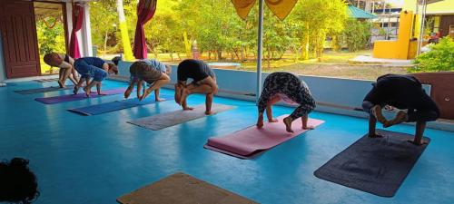 yoga-teacher-training-varkala